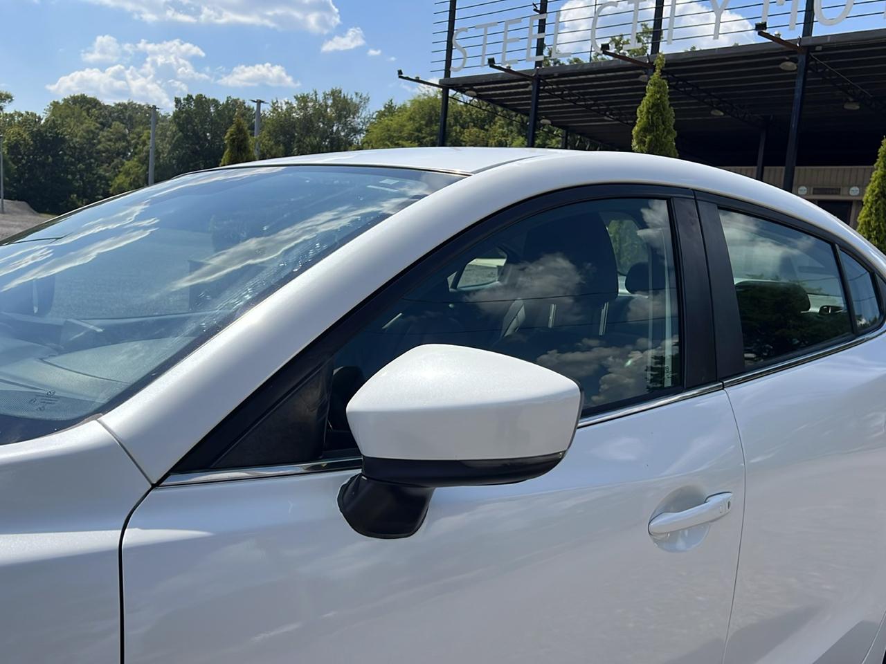 Mazda MAZDA3  2018