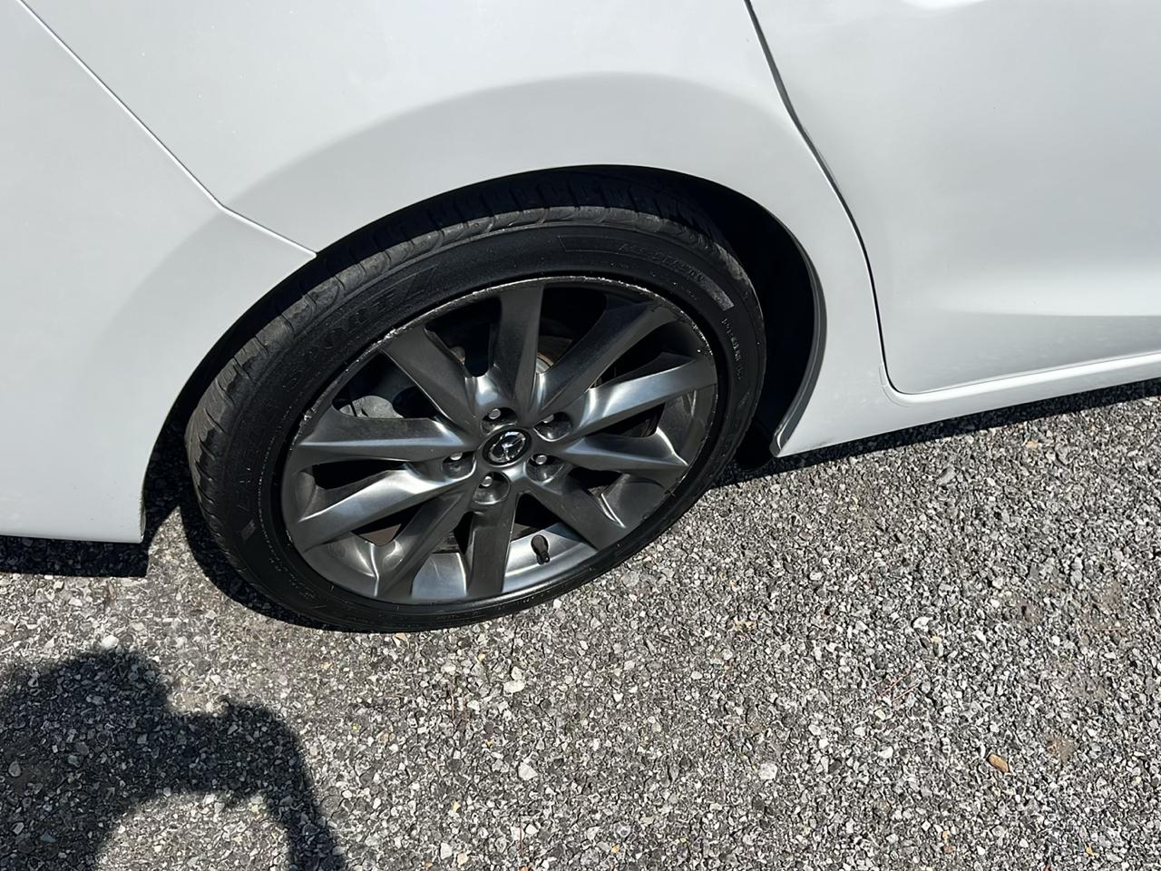 Mazda MAZDA3  2018