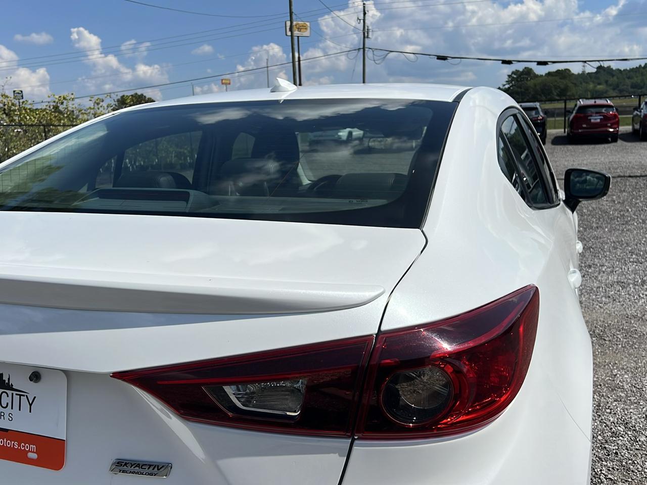 Mazda MAZDA3  2018