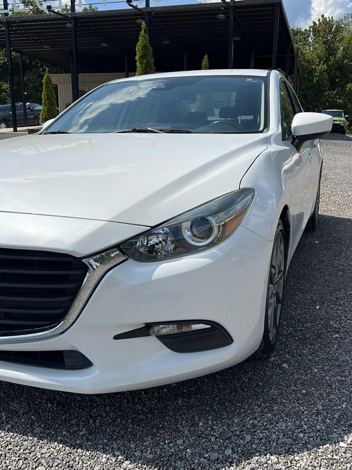 Mazda MAZDA3  2018
