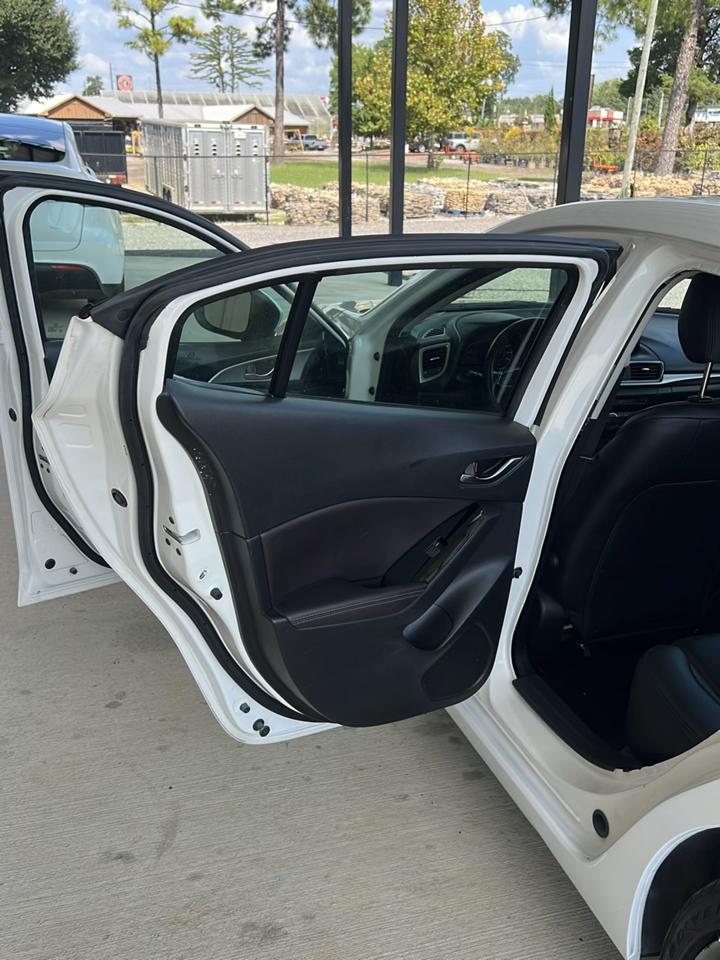 Mazda MAZDA3  2018