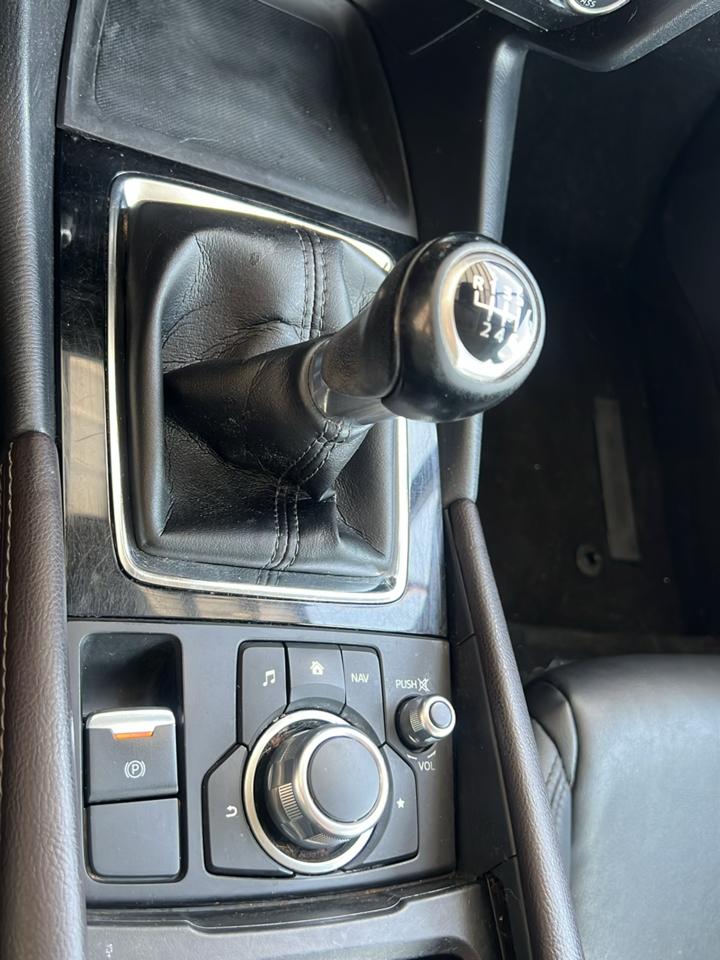 Mazda MAZDA3  2018