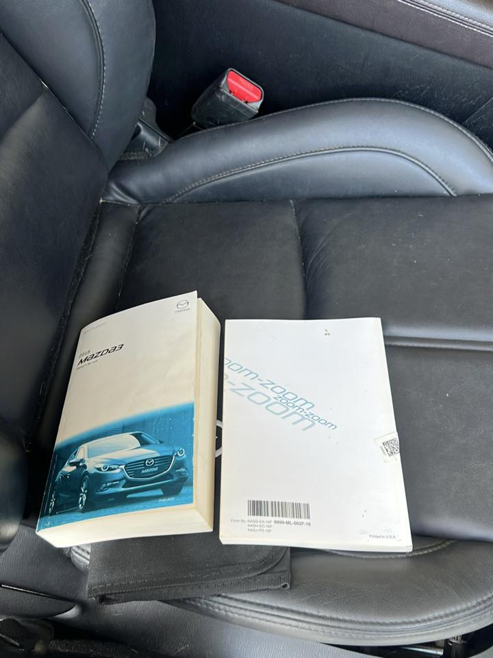 Mazda MAZDA3  2018