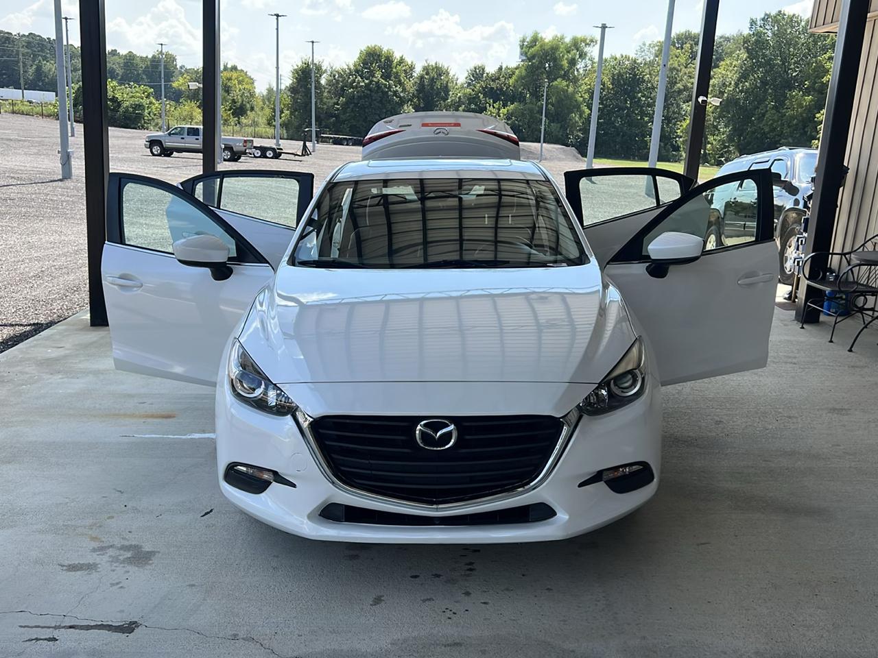 Mazda MAZDA3  2018