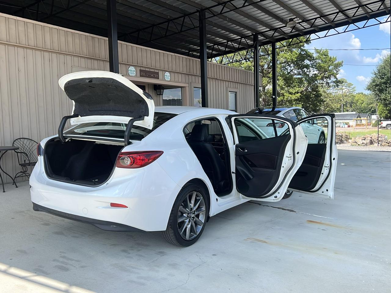Mazda MAZDA3  2018
