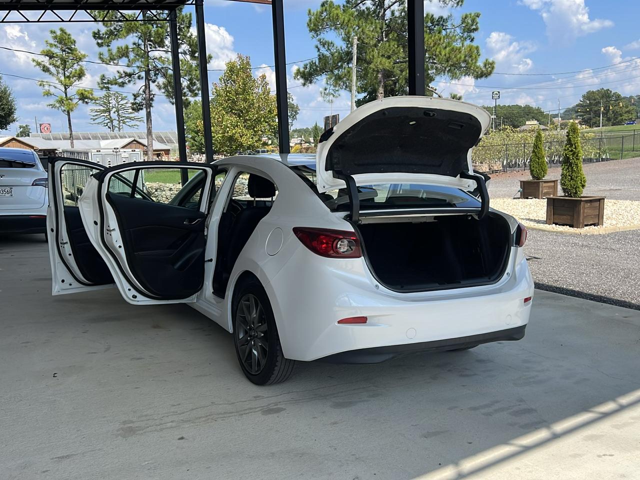 Mazda MAZDA3  2018