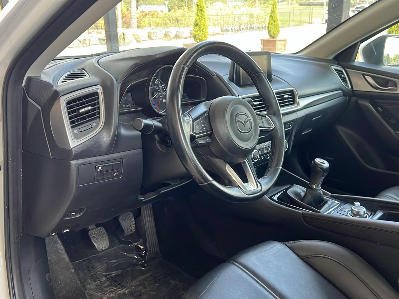 Mazda MAZDA3  2018