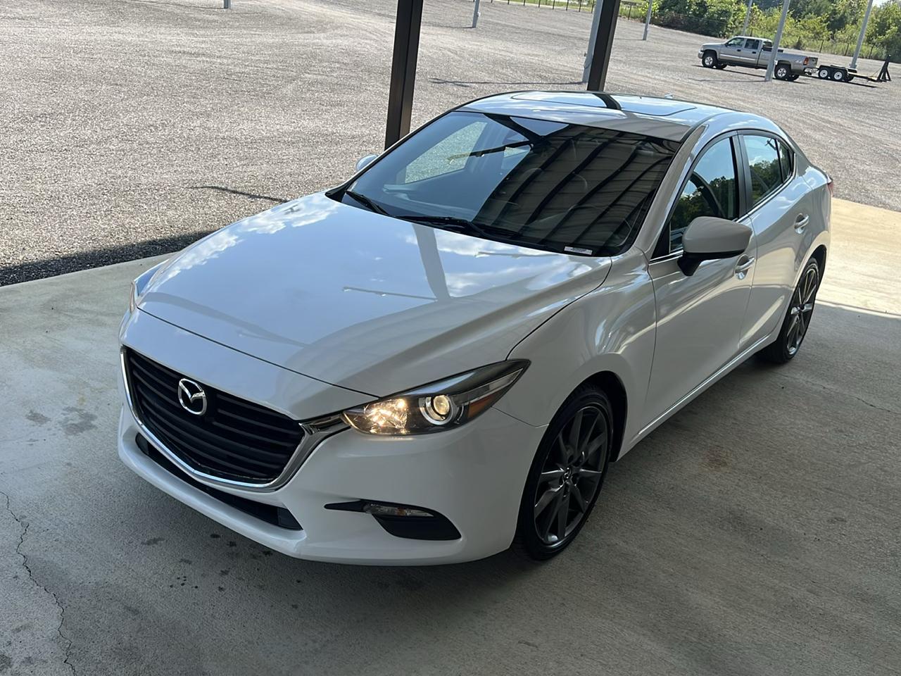 Mazda MAZDA3  2018