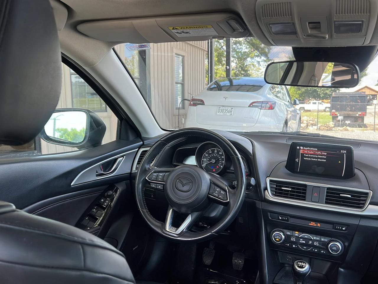 Mazda MAZDA3  2018