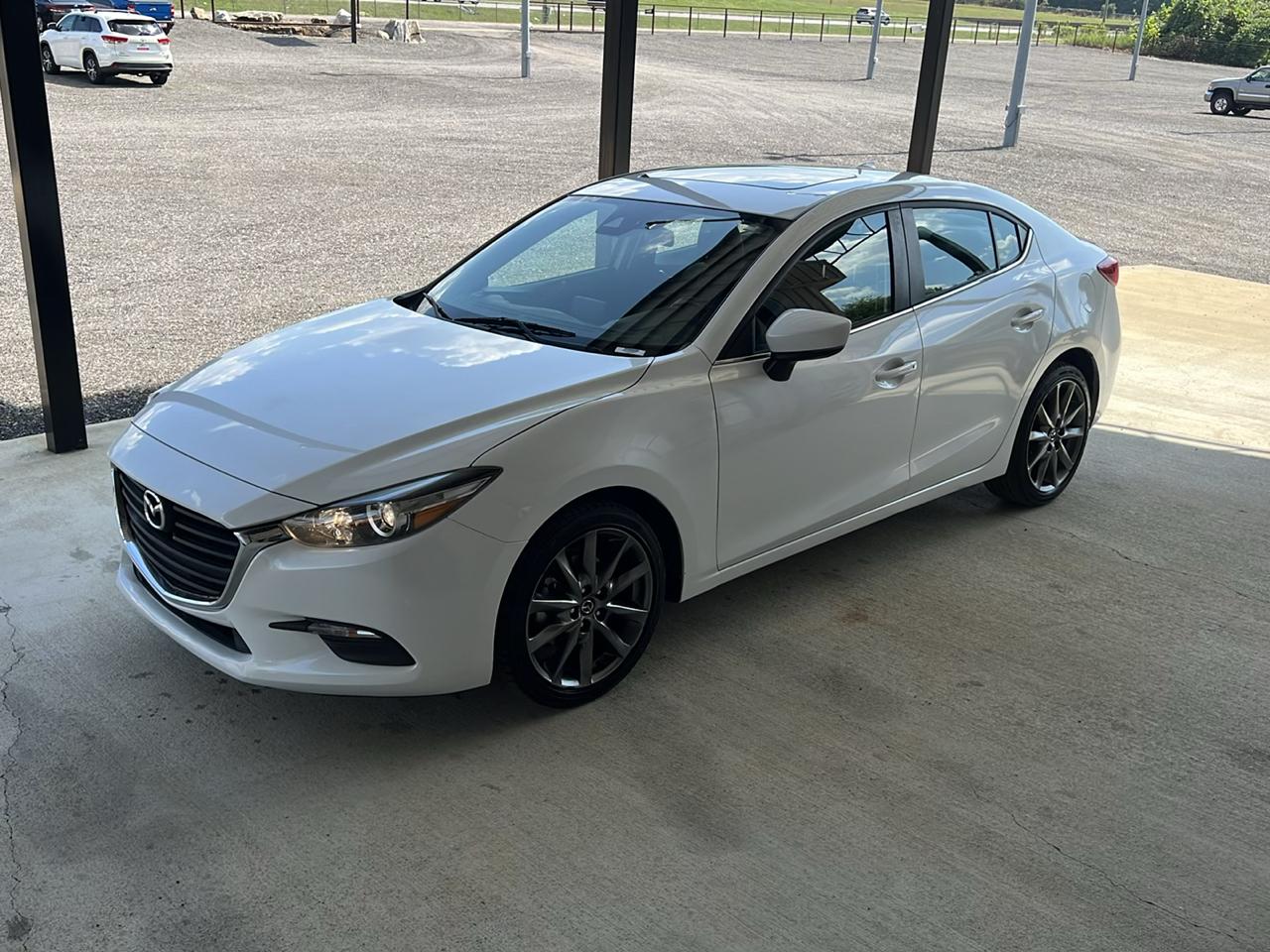 Mazda MAZDA3  2018