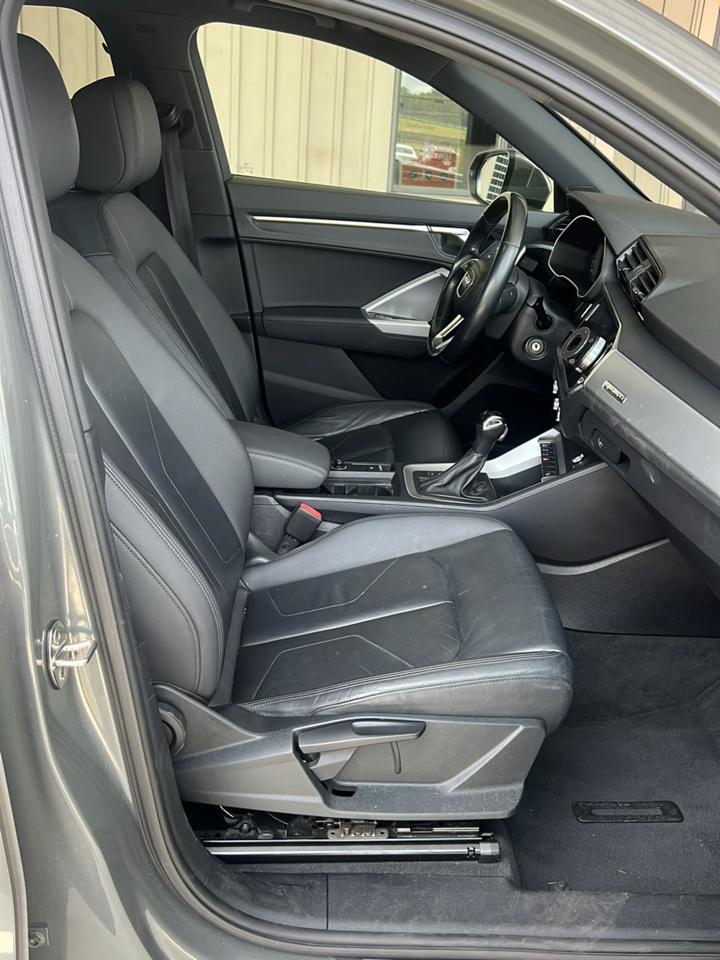 Audi Q3  2020