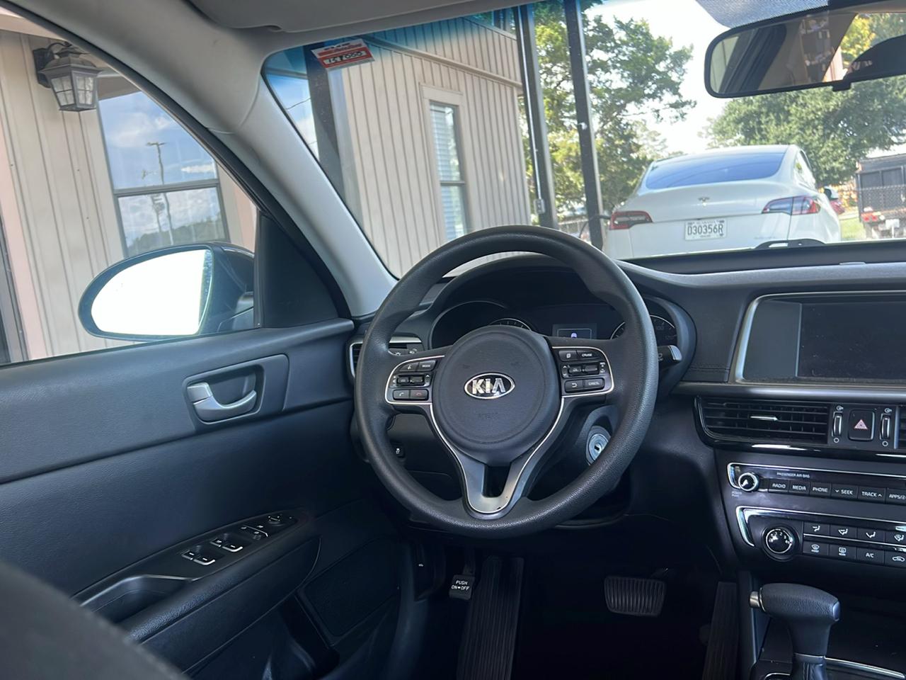 Kia Optima  2018
