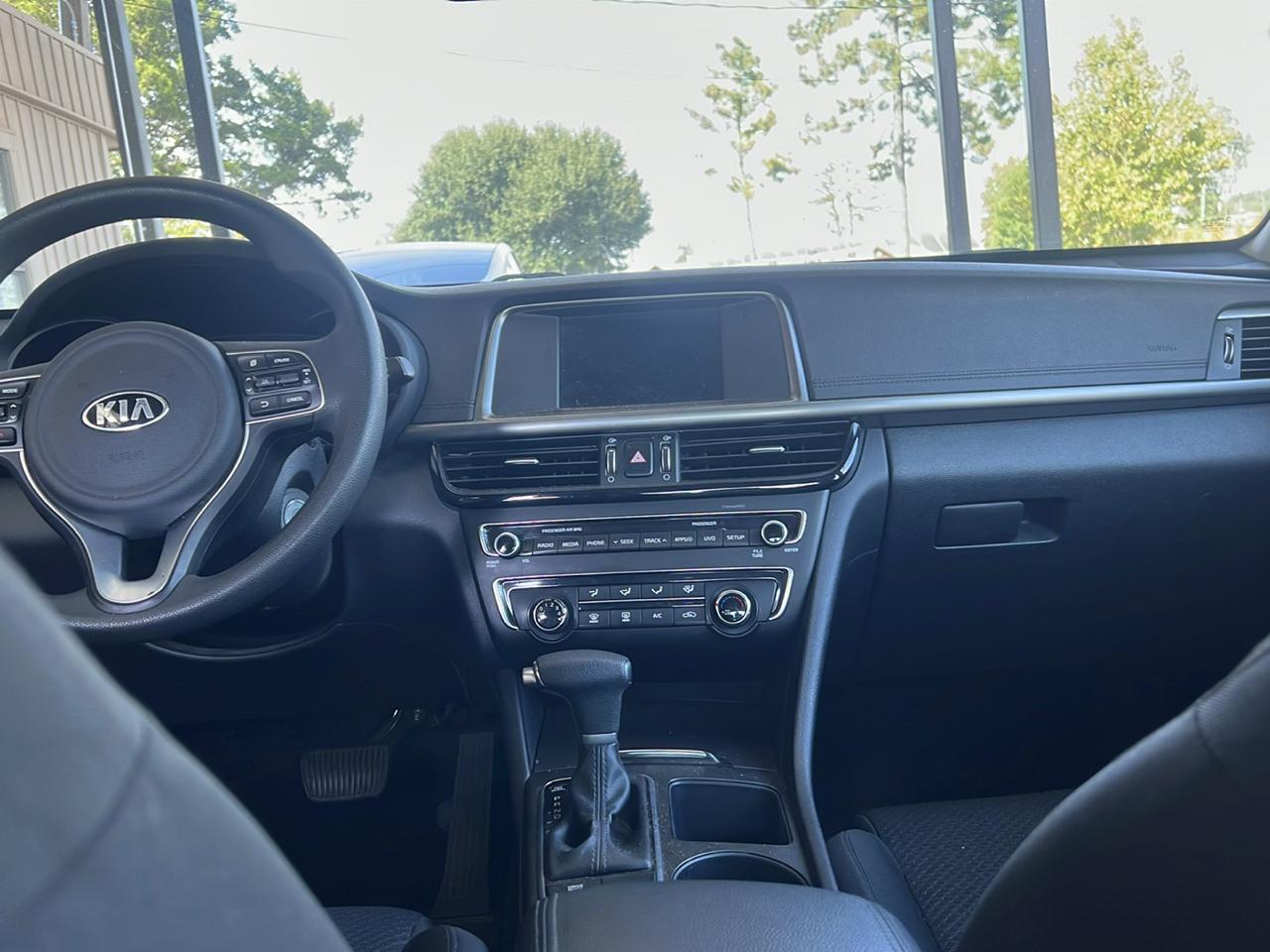 Kia Optima  2018