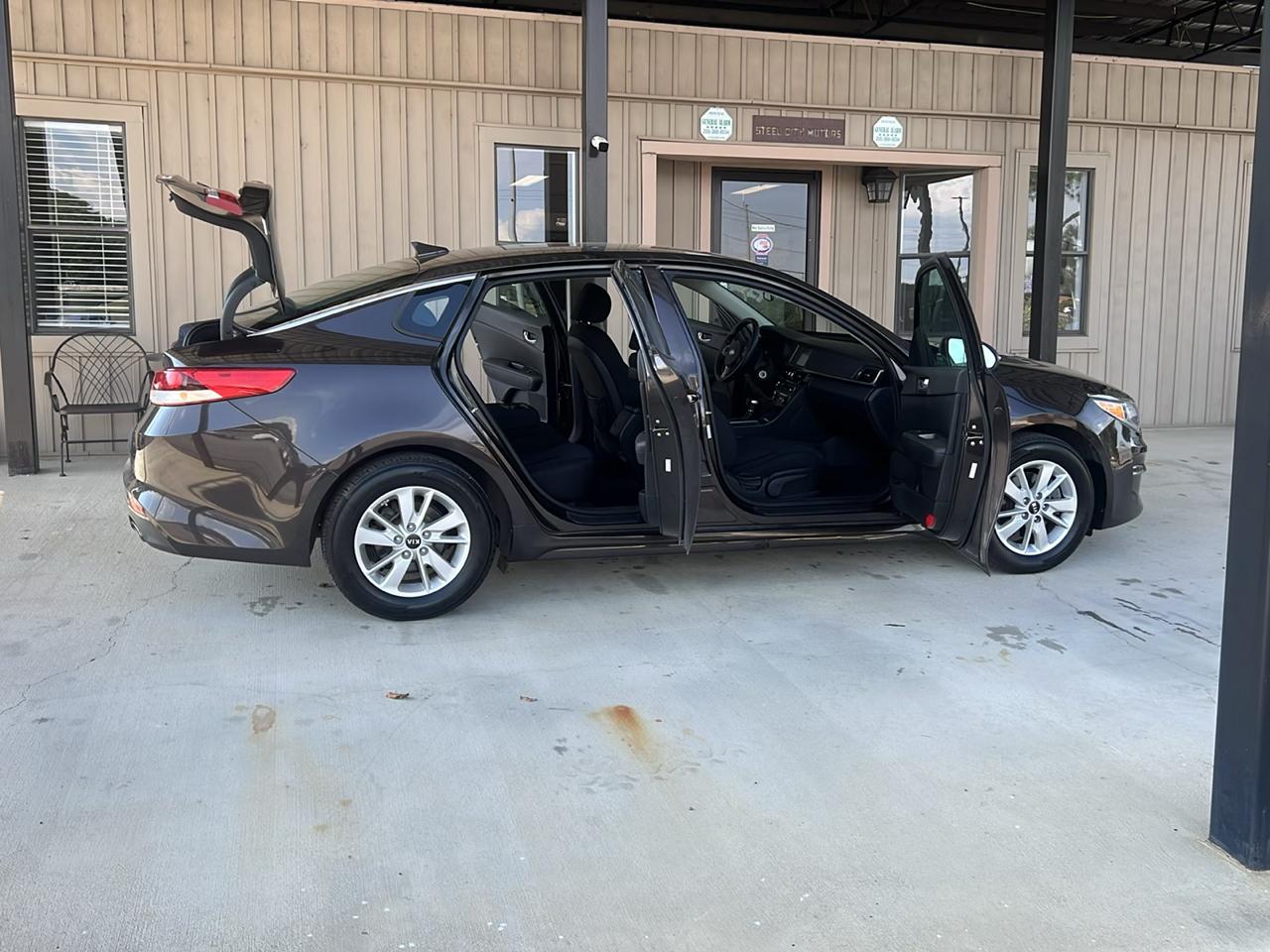 Kia Optima  2018