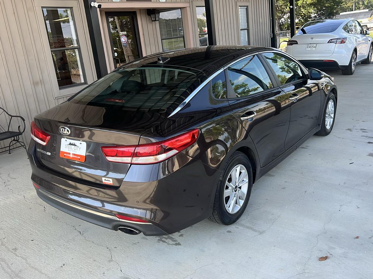 Kia Optima  2018