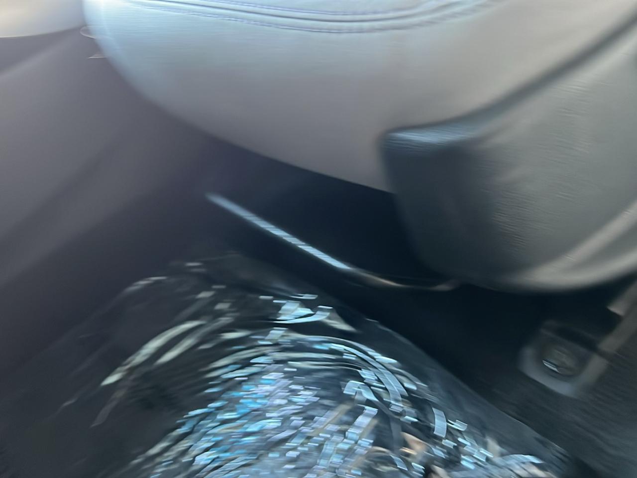 Hyundai Elantra  2013