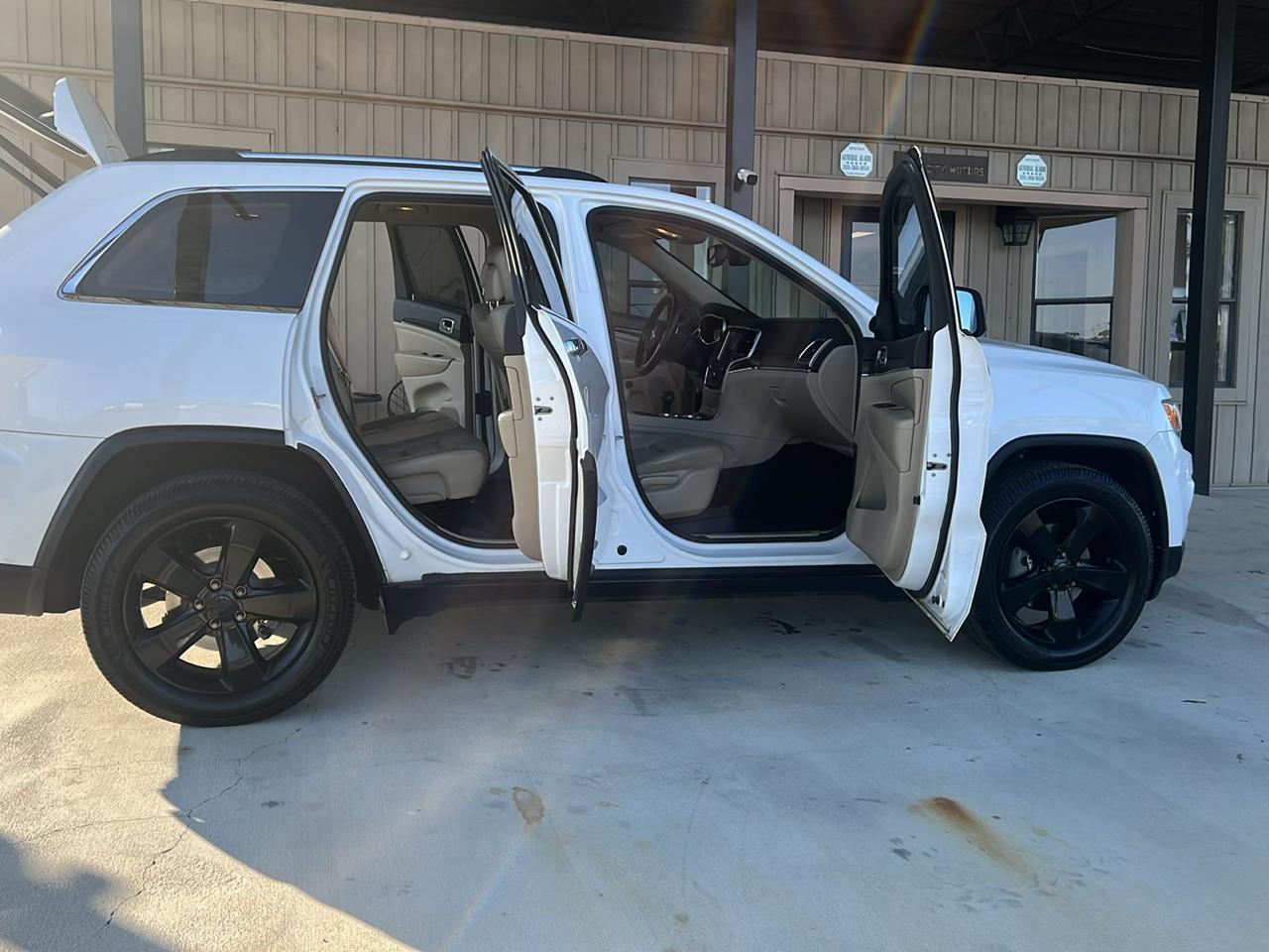 Jeep Grand Cherokee  2014