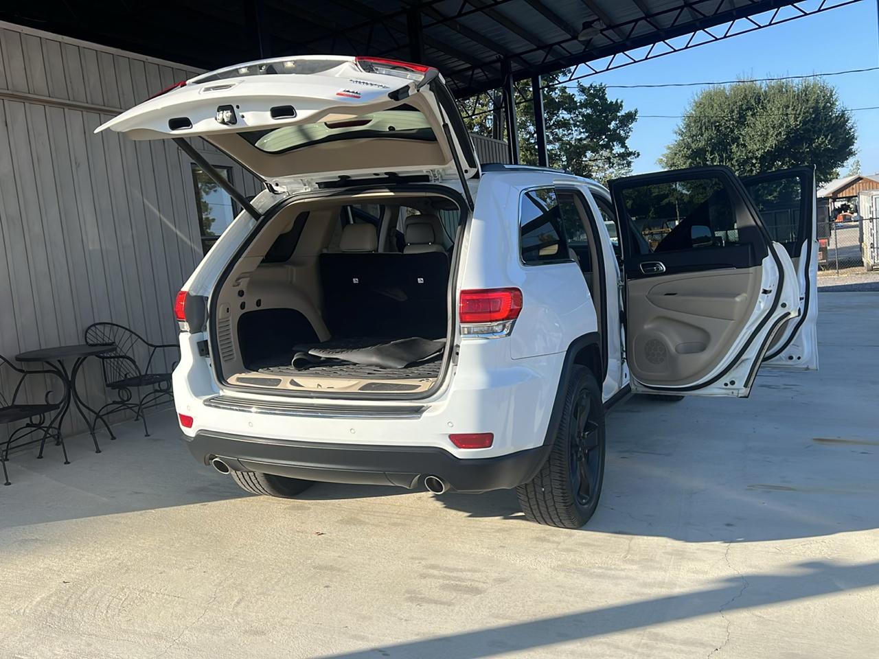 Jeep Grand Cherokee  2014