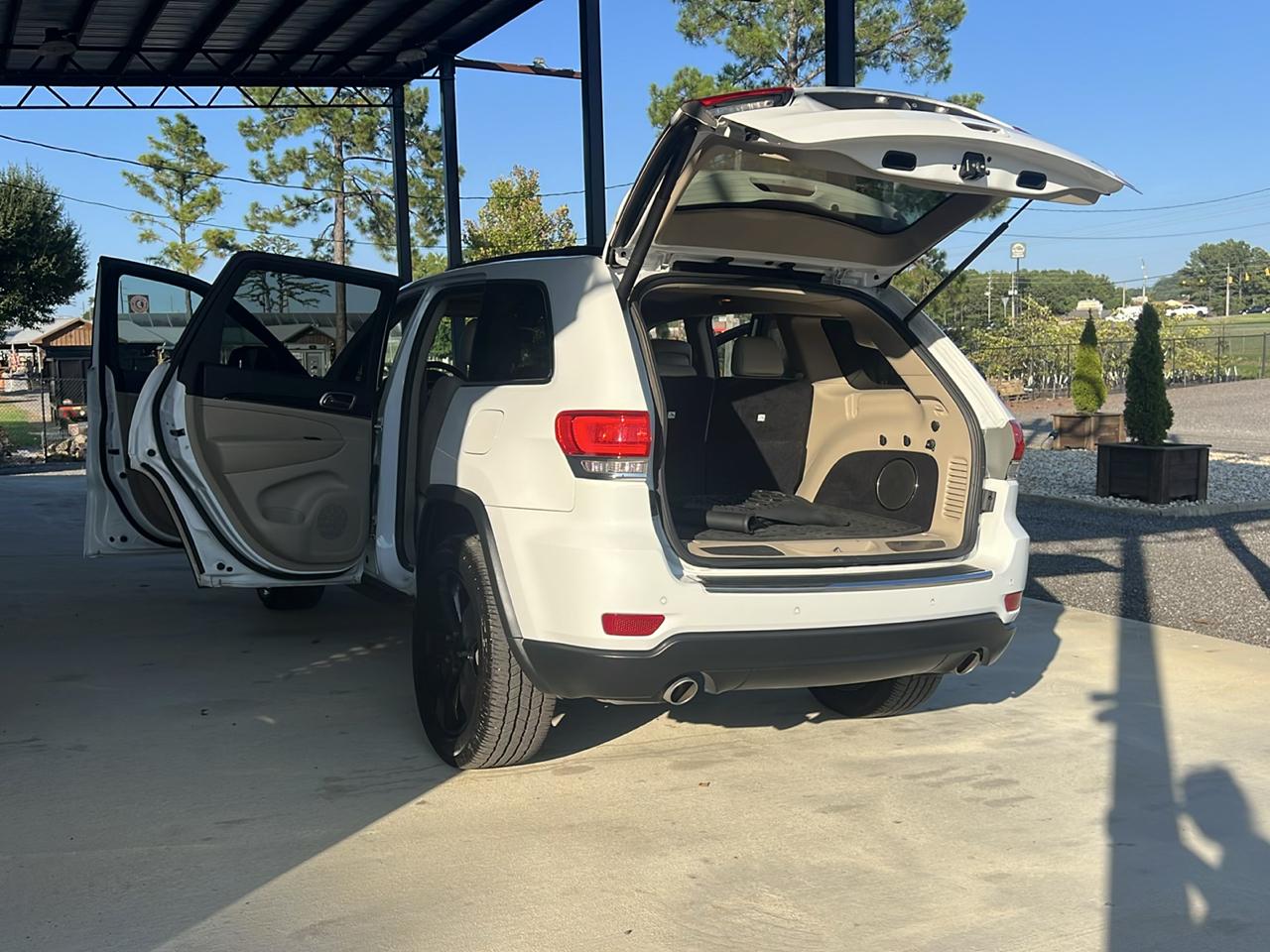 Jeep Grand Cherokee  2014
