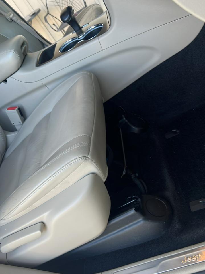 Jeep Grand Cherokee  2014