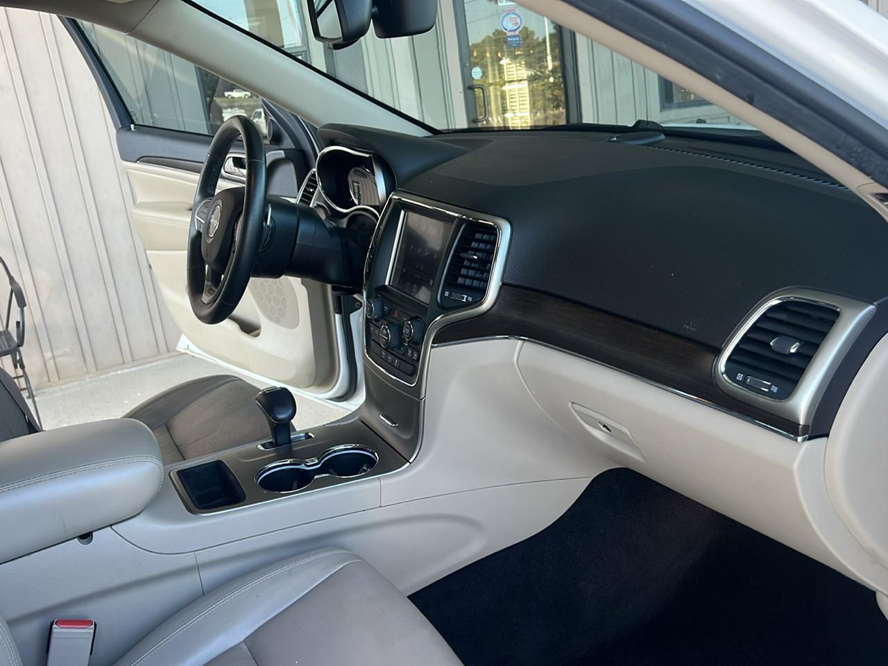 Jeep Grand Cherokee  2014