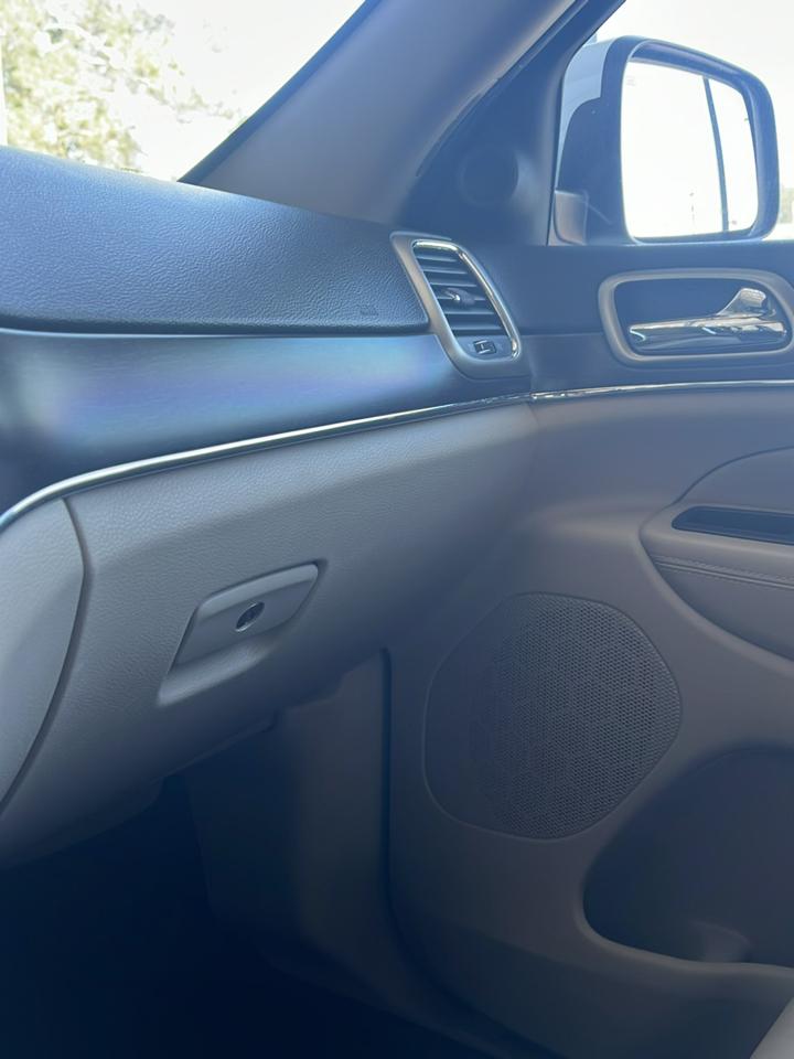 Jeep Grand Cherokee  2014