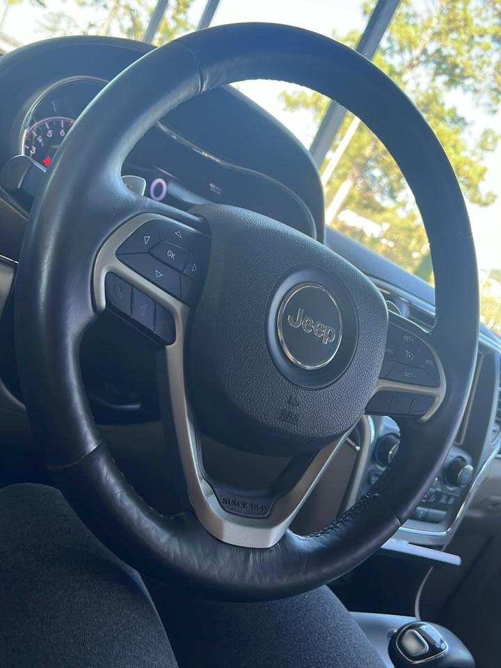 Jeep Grand Cherokee  2014
