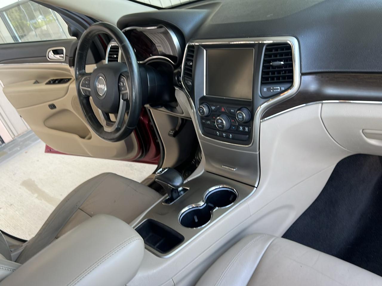 Jeep Grand Cherokee  2014