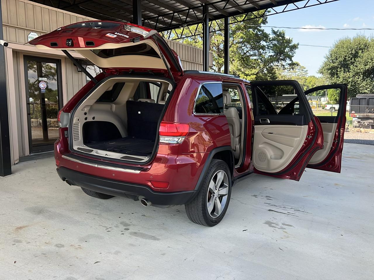 Jeep Grand Cherokee  2014