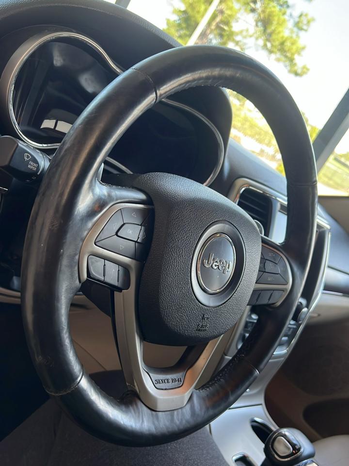 Jeep Grand Cherokee  2014