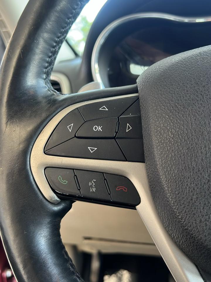 Jeep Grand Cherokee  2014