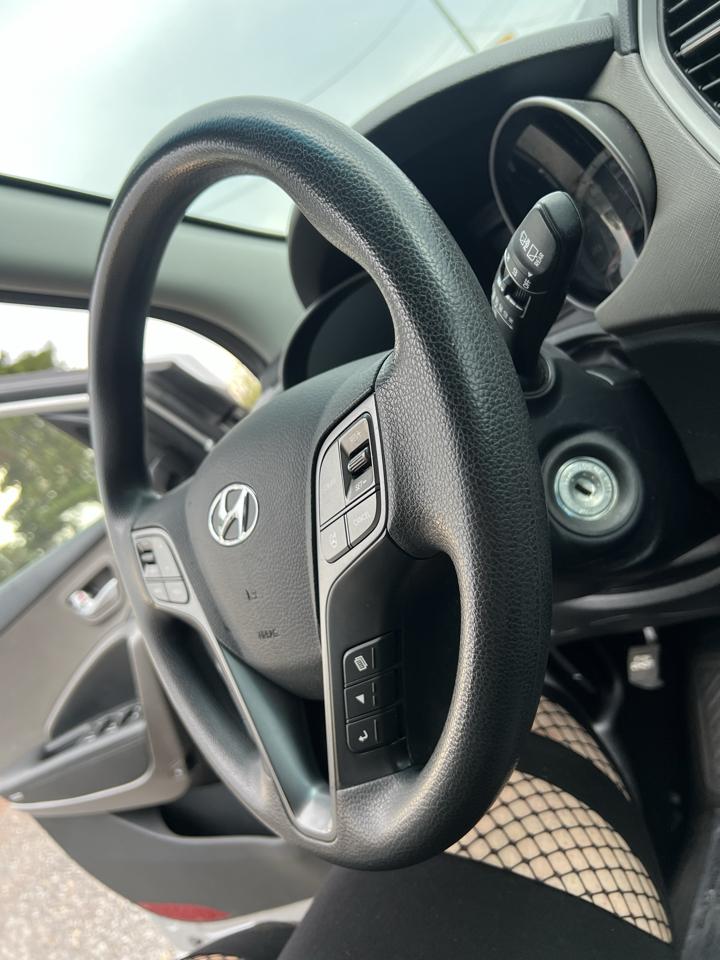 Hyundai Santa Fe  2016