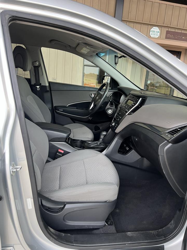 Hyundai Santa Fe  2016