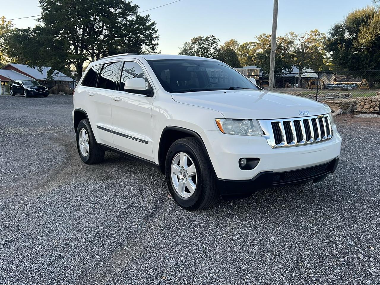 Jeep Grand Cherokee  2011