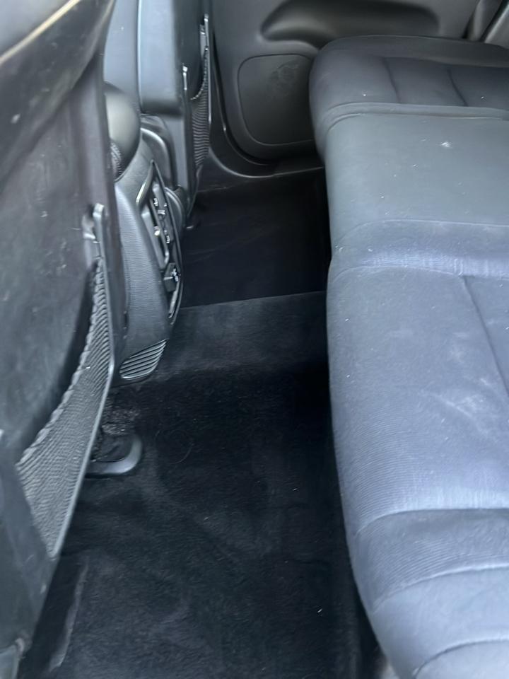 Jeep Grand Cherokee  2011