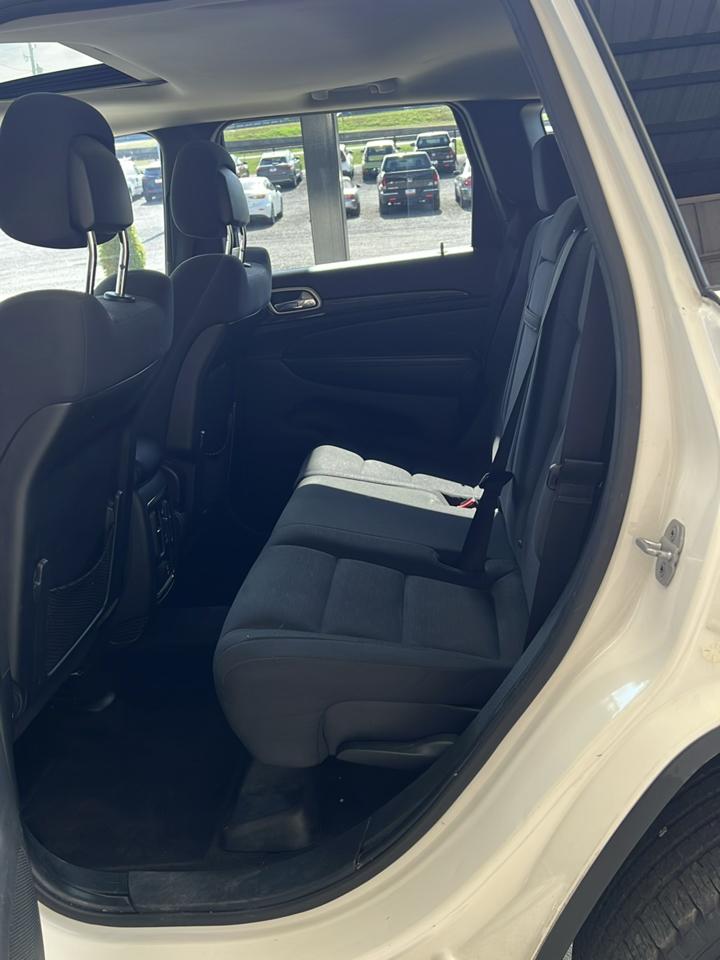 Jeep Grand Cherokee  2011