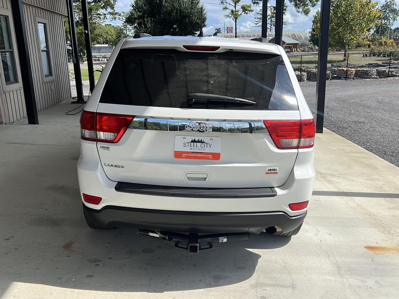 Jeep Grand Cherokee  2011