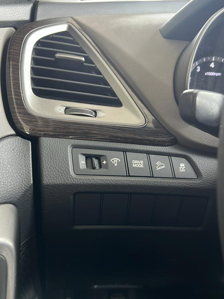 Hyundai Santa Fe  2017