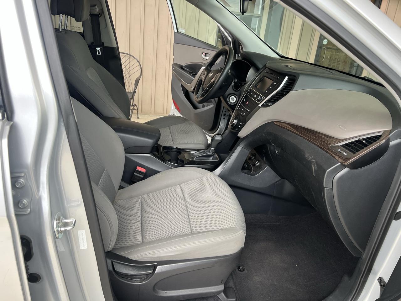 Hyundai Santa Fe  2017
