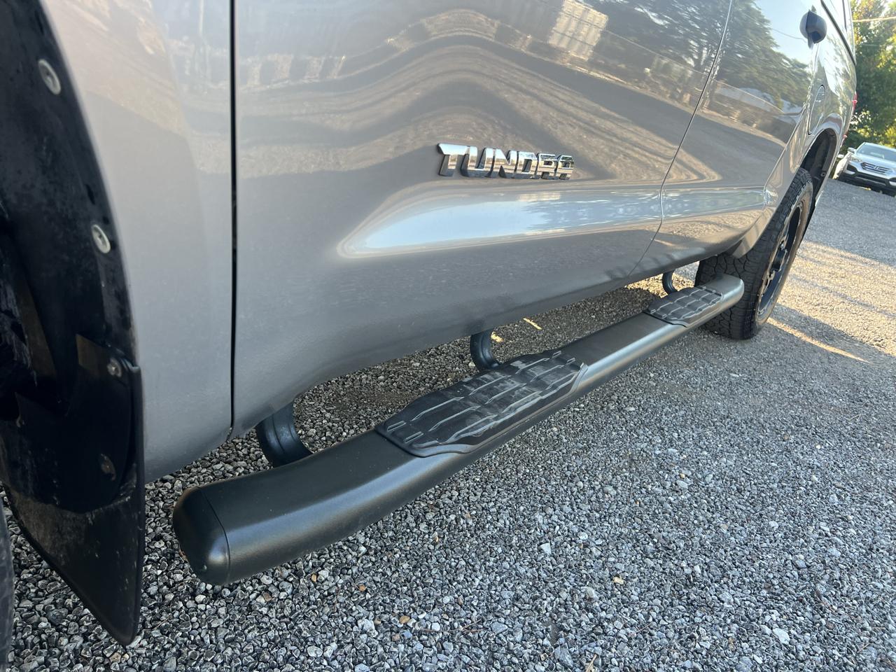 Toyota Tundra  2016