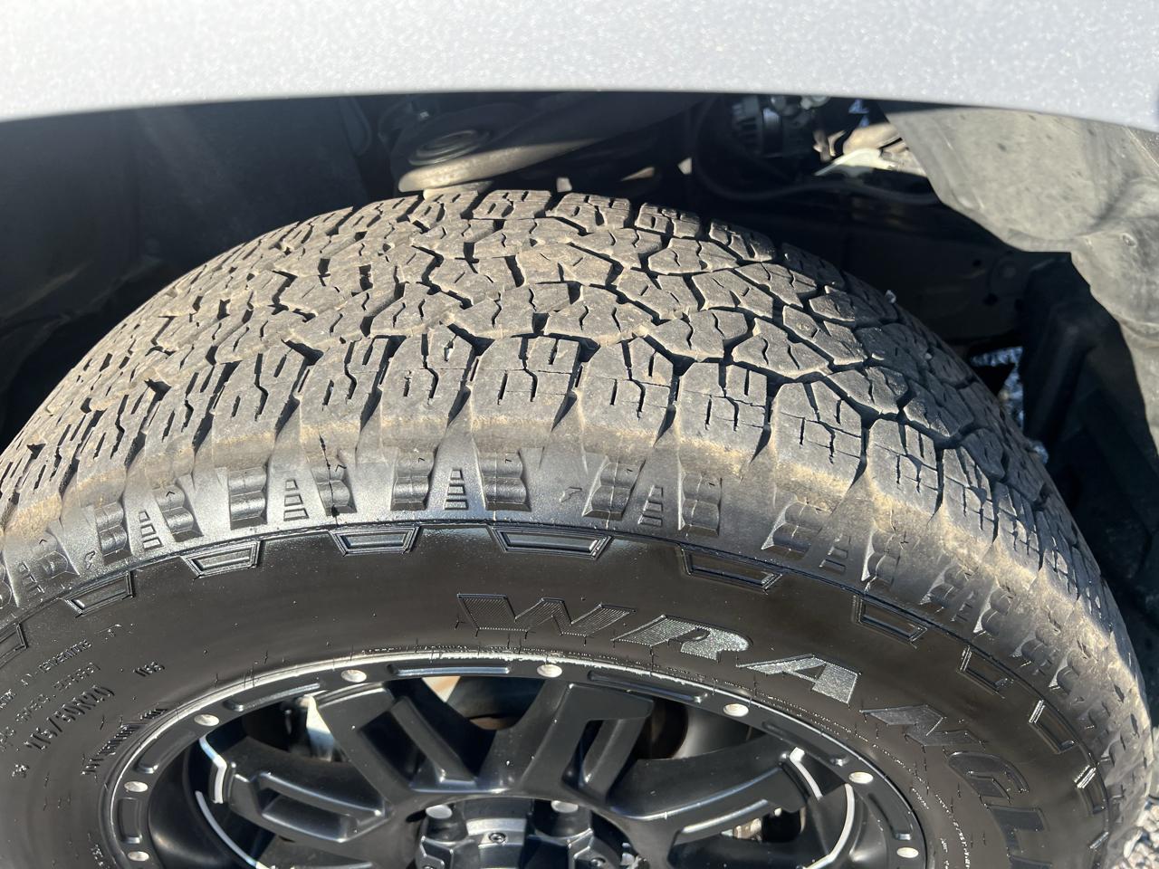 Toyota Tundra  2016