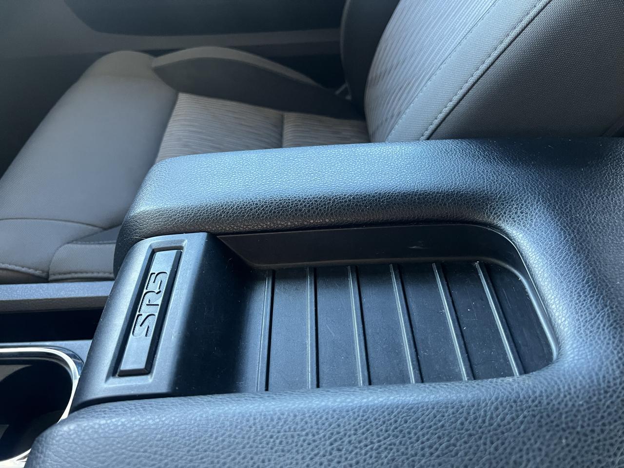 Toyota Tundra  2016