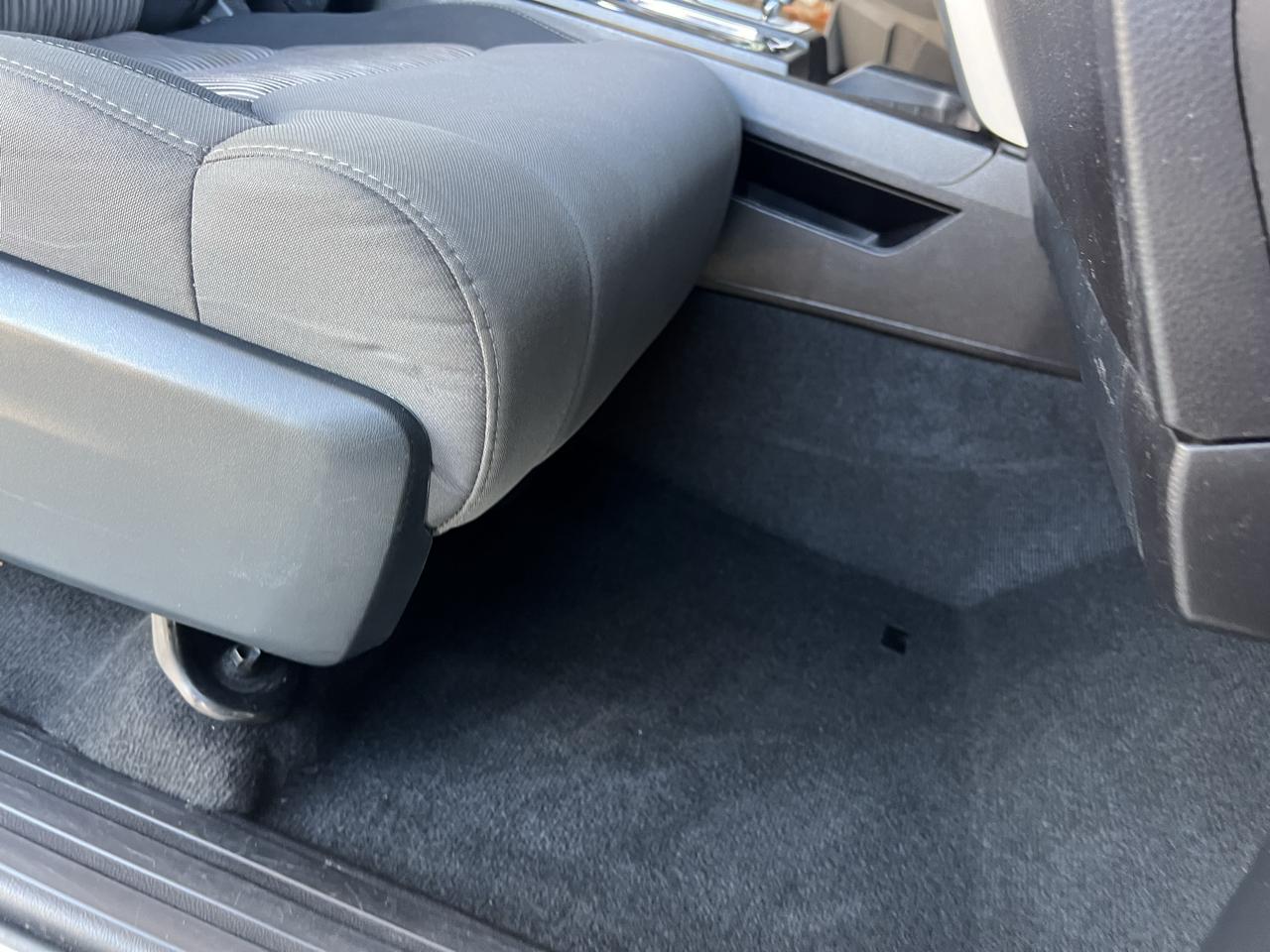 Toyota Tundra  2016