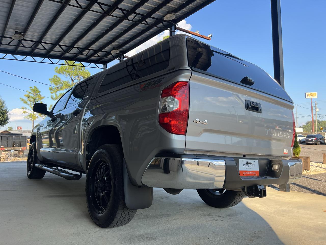 Toyota Tundra  2016