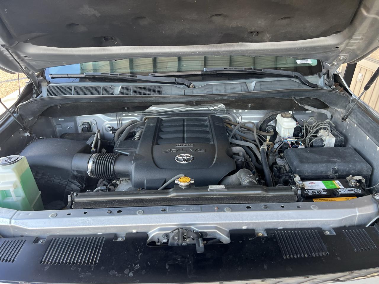 Toyota Tundra  2016