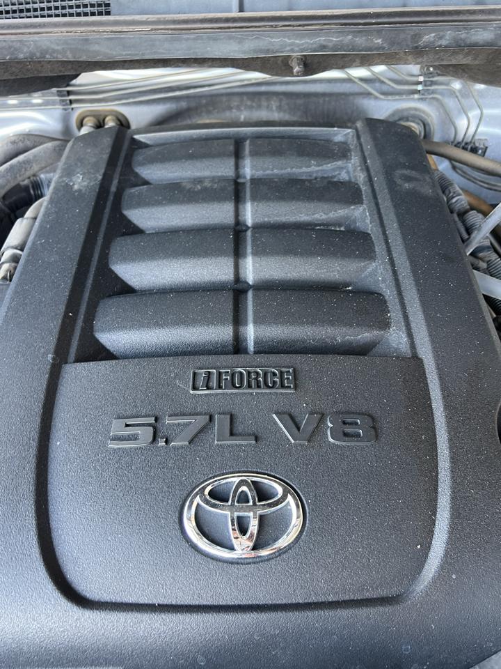 Toyota Tundra  2016
