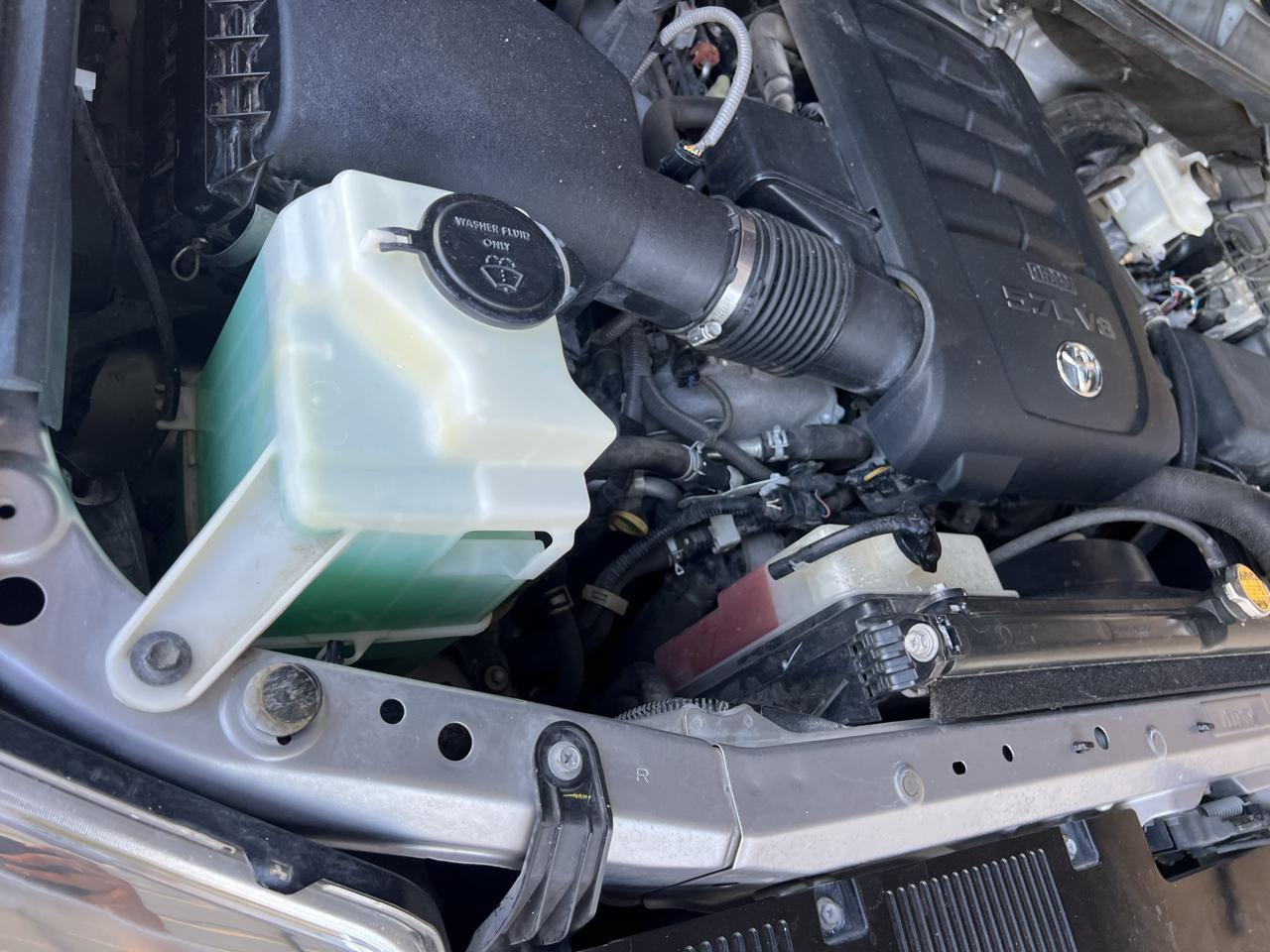 Toyota Tundra  2016