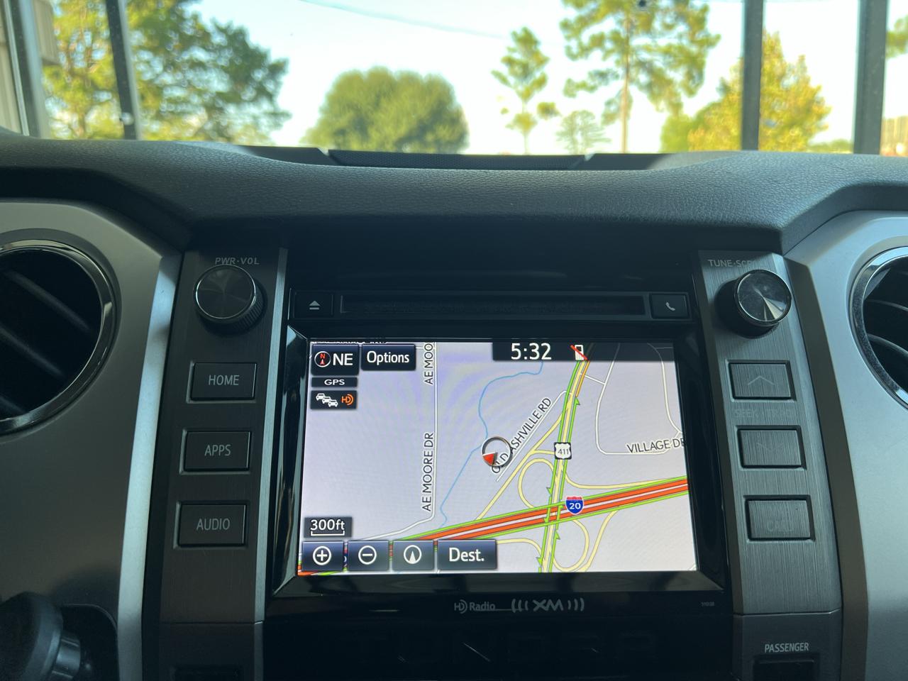 Toyota Tundra  2016