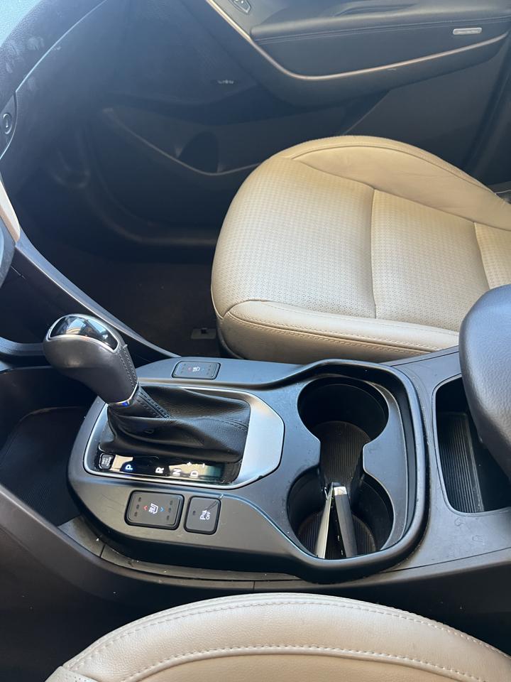 Hyundai Santa Fe  2014