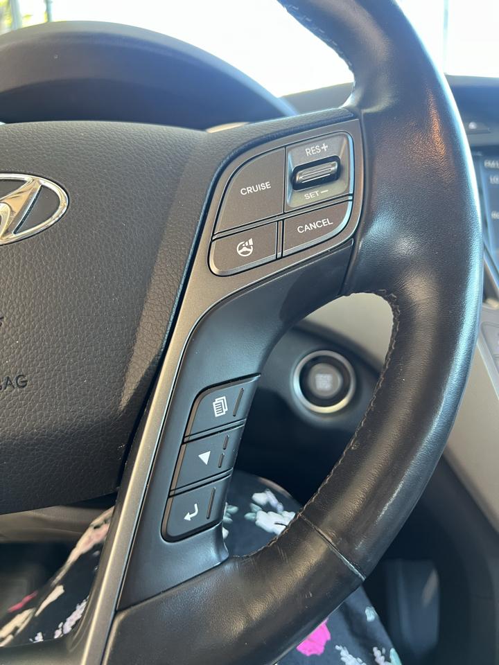 Hyundai Santa Fe  2014